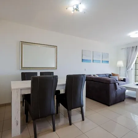 Superior Del Duque Ocean View 2 Bedroom Daire *