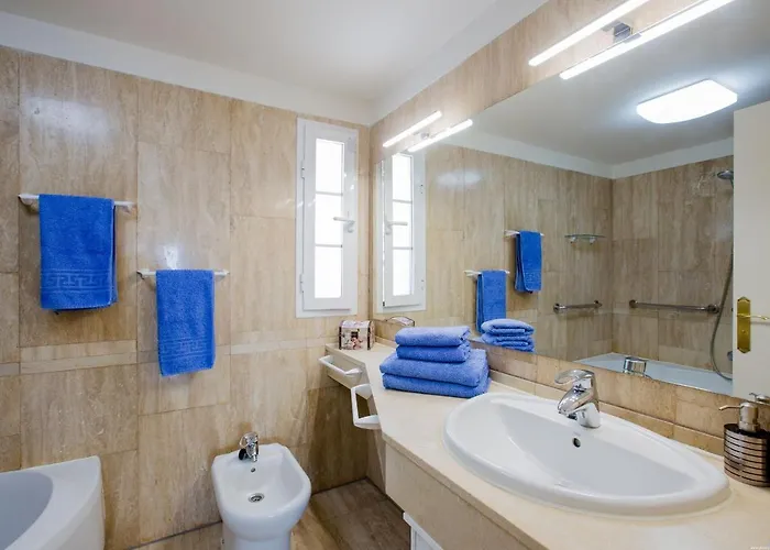 Superior Del Duque Ocean View 2 Bedroom Apartamento