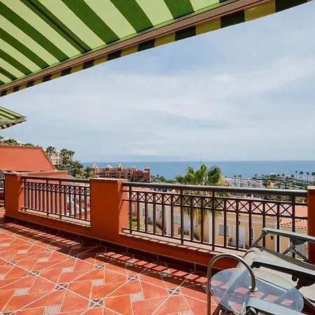 アパート Superior Del Duque Ocean View 2 Bedroom *