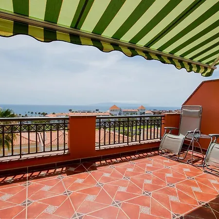 Superior Del Duque Ocean View 2 Bedroom アデヘ
